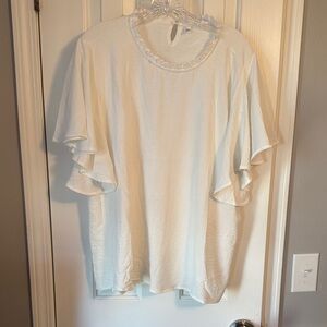 Chic White Ruffle Sleeve Top